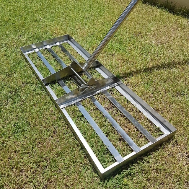 Lawn Lute 92cm (36 in) Stainless Steel Lawn Levelling Rake